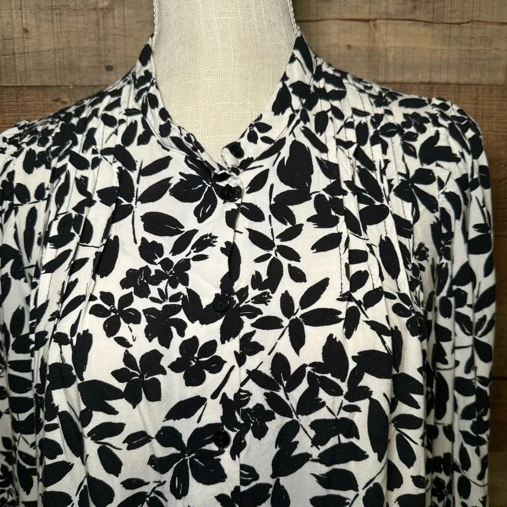 🌻 MNG Black & White Floral Midi Peasant Dress* Women’s size 6 Cottagecore - Picture 5 of 16